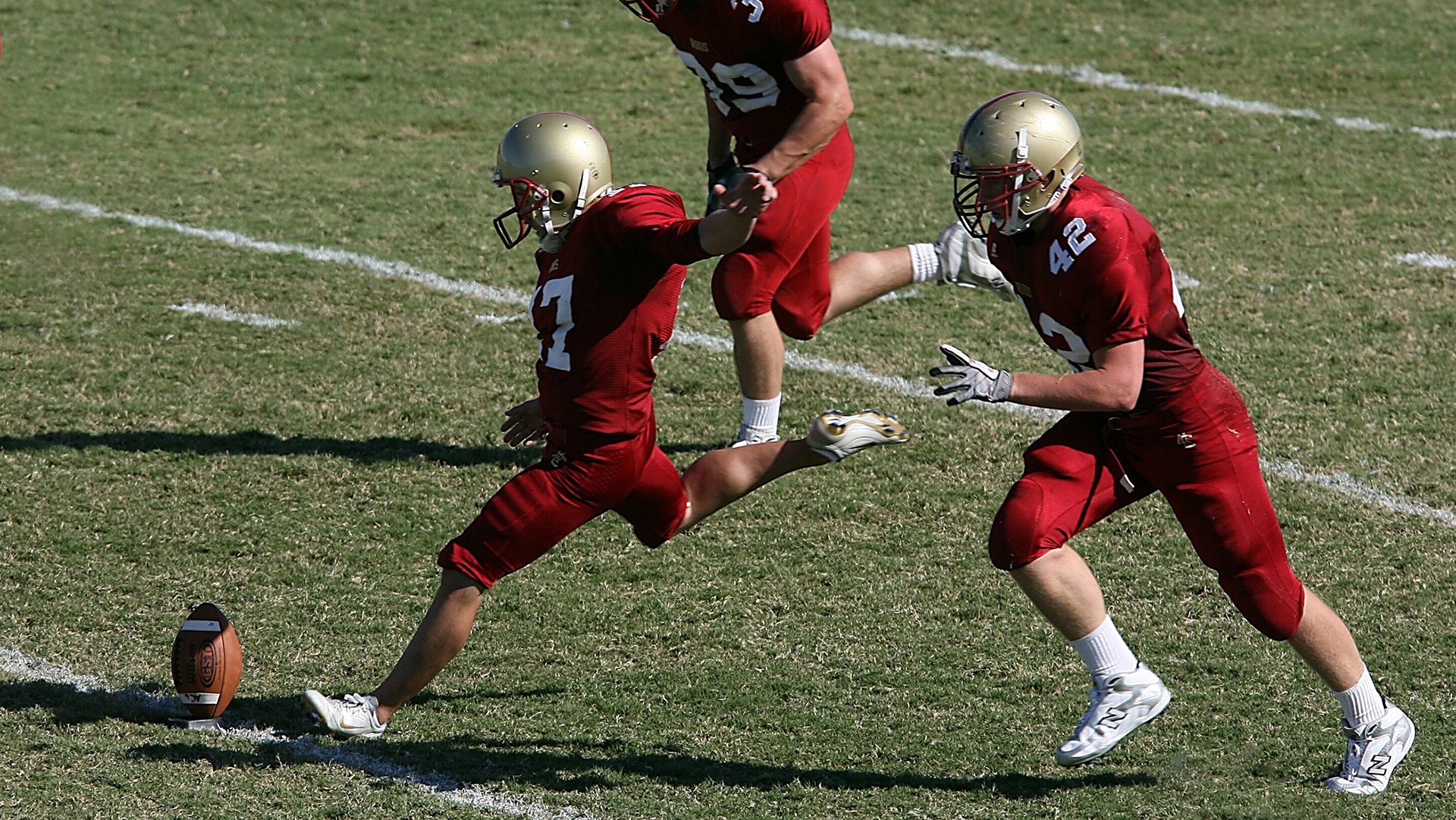 巴黎圣日耳曼豪取多场胜利，稳固法甲榜首位置
